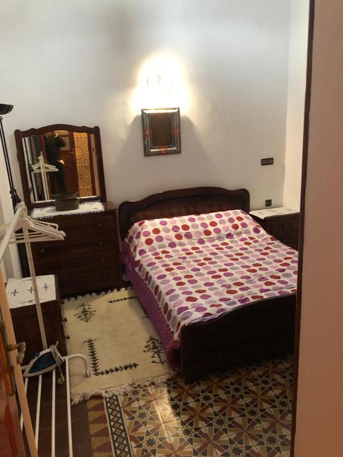 Appartement Meuble 5 Personnes En Plein Centre Ville Rabat Exteriör bild